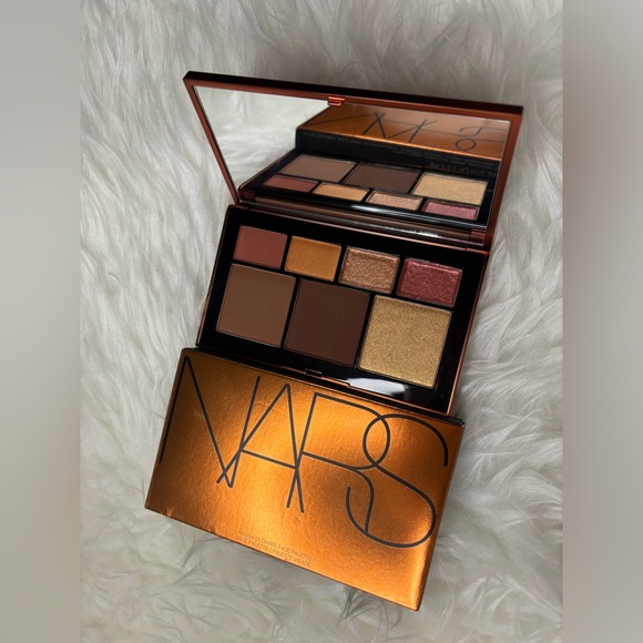 NARS palette - Picture 1 of 2